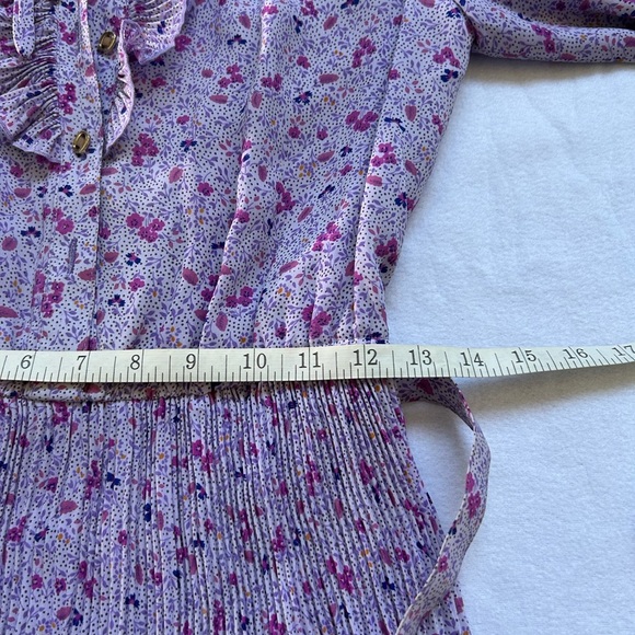 Vintage, floral, pleated, long sleeve dress, retro, feminine - Picture 8 of 9